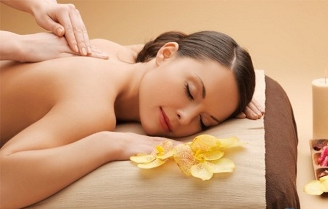 Học xoa bóp bấm huyệt massage vật lý trị liệu